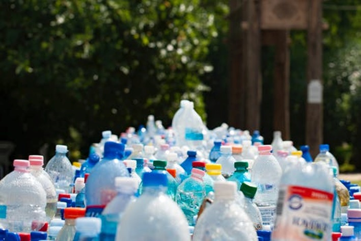 plastics%201.jpg